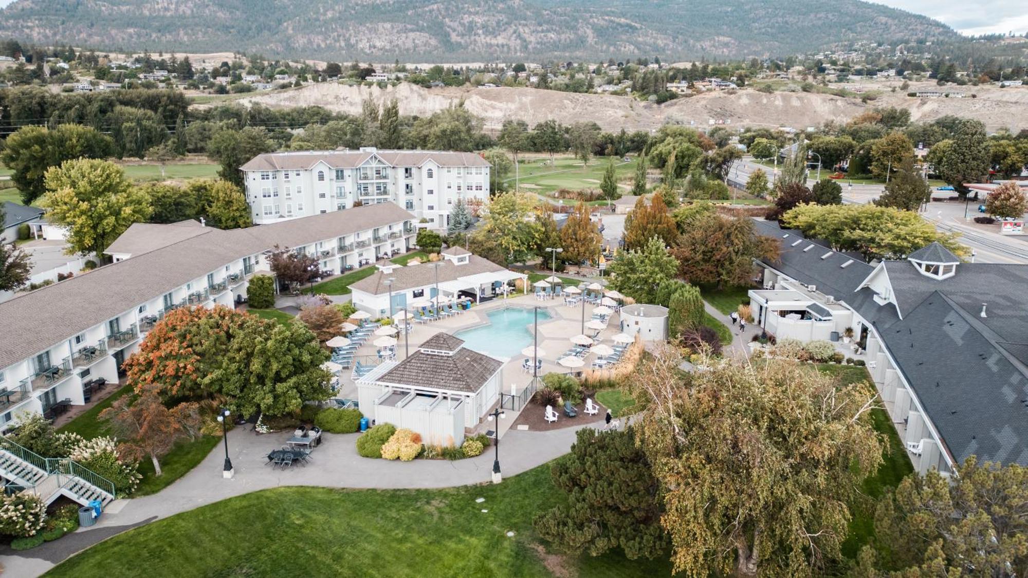 Balcomo, A Ramada By Wyndham Пентиктън Екстериор снимка